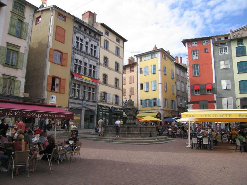 Logis Du Cagaire Leilighet Le Puy-en-Velay Eksteriør bilde